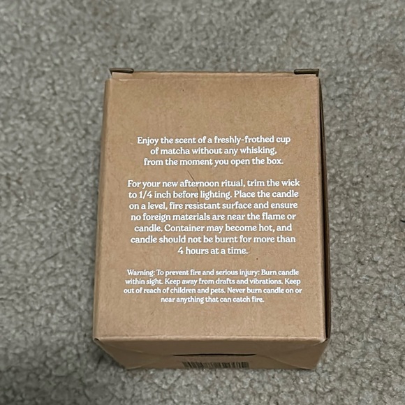 Chamberlain Coffee Matcha-Scented Candle - Picture 4 of 5